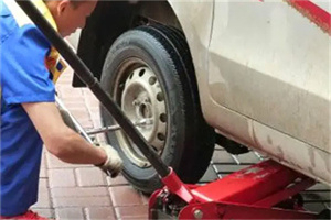 宝安附近拖车24小时服务热线电话
